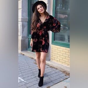 🌸Mystree Velvet Burnout Bell Sleeve Dress – Whimsigoth Bohemian Romance 🌸